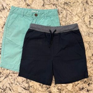 Bundle of 2 Pairs of Boys Twill Summer Shorts (Sovereign Code & Old Navy)